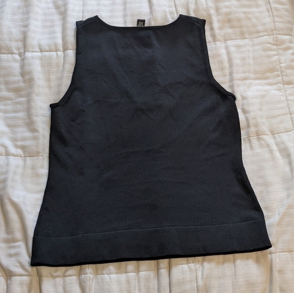 𝅺cable & gauge sleeveless top size Large - Picture 2 of 5